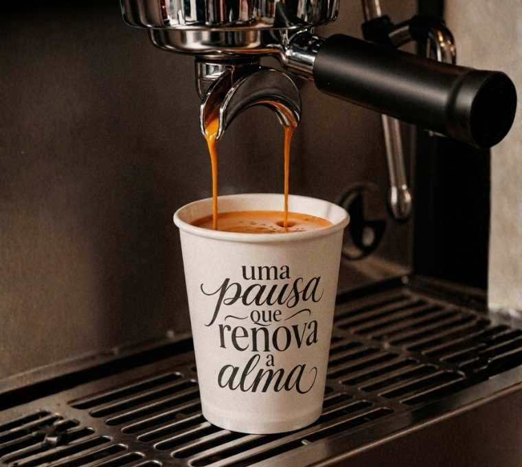 Copos biodegradáveis personalizados